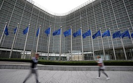 Ukraine không đáp ứng được 6 điều kiện của EU để nhận được khoản vay lớn