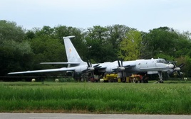 Ukraine phá hủy nhầm máy bay Tu-142 đã ngừng hoạt động