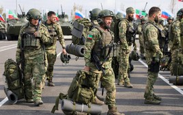 “570 lính Nga tới Tehran”: AFP phát hiện chi tiết bất thường trong bức ảnh “gây bão” MXH
