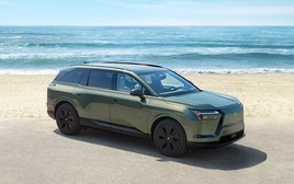 Vén màn SUV điện 6 chỗ mới của Lexus