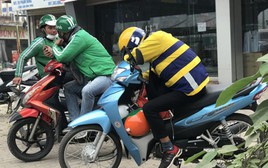 Phó Giám đốc BHXH TP.HCM: Xã hội sẽ phải chịu gánh nặng nếu người chạy xe ôm công nghệ không được tham gia BHXH, bảo hiểm tai nạn lao động...