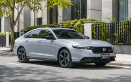 Honda Accord 2026 ra mắt ĐNÁ: Giá quy đổi 1,2 tỷ đồng, nâng cấp công nghệ an toàn đấu Toyota Camry