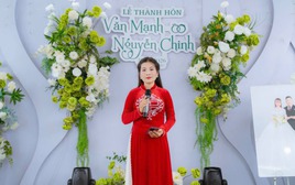 Vừa truyền máu vừa ôm con, mẹ đơn thân 3 con vượt bệnh hiểm để thực hiện ước mơ