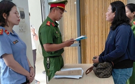 Lệnh bắt tạm giam Hồ Thị Ánh SN 1971