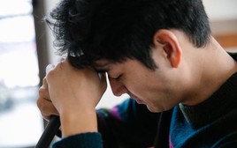 40% người bố trong gia đình mắc phải tình trạng này: Khi đàn ông cũng cần được “khóc”