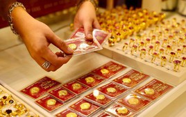 Giá vàng tăng dựng đứng trong sáng nay