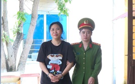 Ra lệnh khám xét khẩn cấp, bắt tạm giam cựu giáo viên Lê Thị Thảo SN 1975