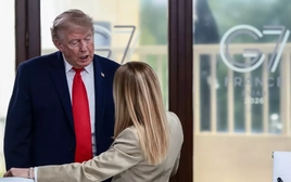 Tổng thống Mỹ Trump tiếp tục công kích Thủ tướng Ý vụ ‘xin chụp ảnh’
