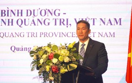 Quyền Bộ trưởng Hải quân Mỹ Hùng Cao: 'Trong tôi là dòng máu Việt Nam'