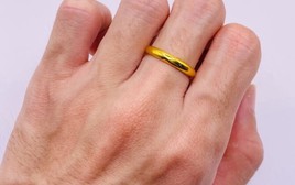 Chiếc nhẫn vàng biến mất 3 ngày rồi tự quay về khiến tôi vui mừng, cho đến khi phát hiện ra sự thật phía sau còn đáng sợ hơn