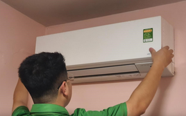 Cuộc gọi của anh thợ sửa điều hòa khiến bí mật của tôi bị lật tẩy, chồng nghe thấy thì đòi đuổi tôi ra khỏi nhà
