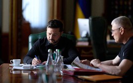 Ukraine tuyên bố tập kích tầm xa, cho nổ tung 60.000 tấn đạn của Nga