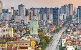 Giá nhà Hà Nội tăng gần 100% sau 4 năm, căn hộ dưới 25 triệu đồng/m² biến mất khỏi thị trường: Chuyên gia nói gì?