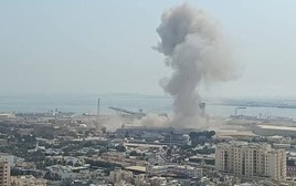 Mỹ cân nhắc di dời các căn cứ quân sự ở vùng Vịnh khỏi tầm bắn của Iran