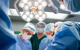Không cần sang Thái Lan hay Singapore, Việt Nam có 1 bệnh viện đa khoa cấp quốc gia với 4150 bác sĩ, nhân viên y tế đầu ngành, vừa lần đầu tiên lọt top "bệnh viện tốt nhất châu Á năm 2026"