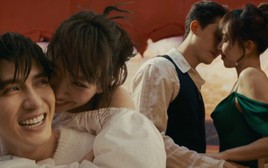 Tóc Tiên: "Trải qua bao gấp gãy cuộc đời, mình vẫn khao khát yêu và được yêu"