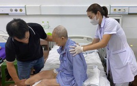 Mắc thủy đậu tự điều trị tại nhà, người già viêm não, người trẻ suy hô hấp