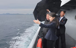 Ông Kim Jong Un thúc đẩy xây dựng hải quân hạt nhân
