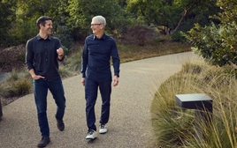 Tim Cook chỉ còn vài tháng làm CEO Apple: Canh bạc AI cuối cùng trước ngày chuyển giao quyền lực