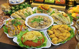 Ngày giỗ mẹ, tôi sững sờ khi chỉ vì vài hộp thức ăn mang về mà anh em tuyên bố từ mặt nhau