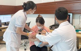 Trẻ dưới 6 tuổi được khám sức khỏe miễn phí