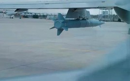 UAV CH-95 Trung Quốc lần đầu bị UAV khác bắn hạ bằng tên lửa không đối không