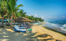 Tưởng ly hôn là hết, ai ngờ chuyến du lịch biển của tôi cùng người yêu mới lại khiến sóng gió nổi lên