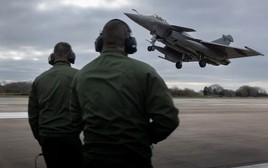 Tiêm kích Rafale đến Ukraine bằng cách nào?