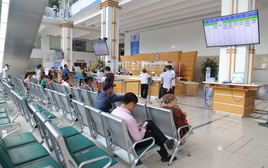 Đưa vợ đi khám tổng quát, bác sĩ vừa gợi ý một câu, vợ đã vội kéo tôi ra khỏi phòng rồi quát ầm lên đòi về