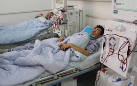 Người đàn ông 39 tuổi suy thận chỉ vì 1 sai lầm khi tắm
