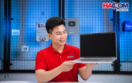 Vì sao showroom HACOM thu hút đông khách hàng công nghệ?