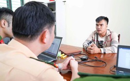 Tài xế xe đầu kéo liều lĩnh 'thông chốt', CSGT truy đuổi 130 km mới chặn được