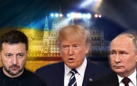 Tổng thống Mỹ Trump gặp Tổng thống Ukraine Zelensky sau cuộc điện đàm với lãnh đạo Nga