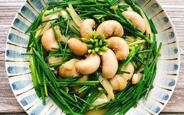 Loại rau dân dã mọc đầy Việt Nam, cổ thư Trung Quốc ví là “thượng phẩm”: Hóa ra là vị thuốc toàn năng