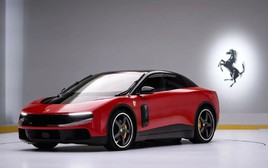 Siêu xe điện Ferrari Luce bán hết sạch trong vài giờ mở bán tại Trung Quốc