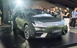 Tin xe 9/7: Geely Galaxy TT chạy 725 km, Bentley đặt tên SUV điện đầu tiên