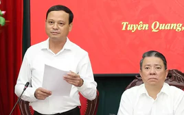 Gian lận thi cử tại Tuyên Quang: Ai chỉ đạo cho giáo viên nhắc bài học sinh?