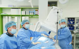 Giám đốc BV Bạch Mai: Chỉ cử cán bộ kinh nghiệm và chuyên môn sâu làm việc ở cơ sở Ninh Bình
