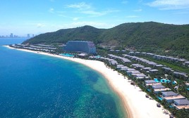 Bãi biển miền Trung hội tụ gần 20 khách sạn, khu nghỉ dưỡng cao cấp: Nhiều người đã đi nhưng chưa biết tên