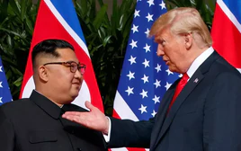 Liên minh Mỹ - Hàn chao đảo vì cú xoay bất ngờ của Tổng thống Trump