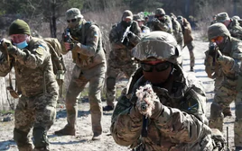 Ukraine phanh phui hàng chục nghìn vụ trốn nghĩa vụ quân sự, tham nhũng