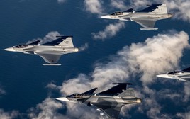 Đại sứ Nga: Tiêm kích Gripen của Thụy Điển sẽ không thể giúp ích gì cho Ukraine