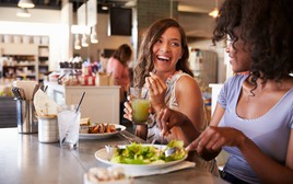 Gen Z Việt Nam tái định nghĩa khái niệm sống khỏe: Từ nhận thức đến hành động bền vững