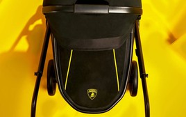 Xe đẩy trẻ em của Lamborghini có gì mà giá quy đổi tới 130 triệu đồng, sản xuất giới hạn toàn cầu?