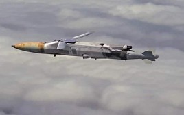 Bom phản lực tầm siêu xa GBU-75 JDAM-LR của Mỹ lần đầu tham chiến