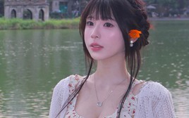 Chụp ảnh ở Hồ Gươm, bộ ảnh của cô nàng hot girl bất ngờ viral khắp MXH