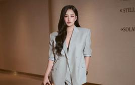 Hoa hậu Mai Phương Thúy có động thái mới khiến CĐM ngỡ ngàng