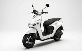 Mẫu xe máy điện mới tinh sắp bán tại Việt Nam: Chạy pin LFP, đi 150km/sạc, Honda Stylo bản điện?
