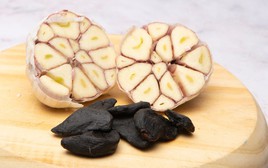 Cụ ông Nhật Bản 79 tuổi gần như không ốm vặt nhờ một loại tỏi, nghiên cứu phát hiện khả năng chống oxy hóa tăng gấp 6 lần