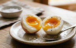 Bữa sáng chỉ ăn trứng luộc, cẩn thận phản tác dụng: Có 3 kiểu người càng ăn càng mệt